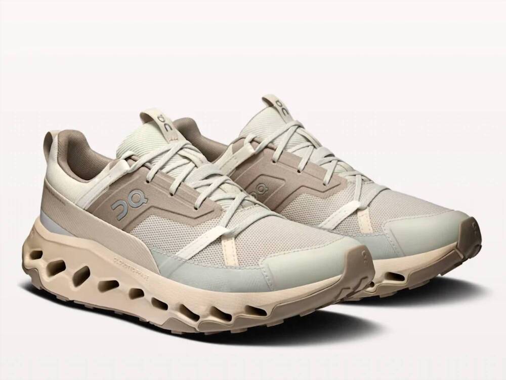NEW ON RUNNING women's cloudhorizon sneaker in ice/ cream